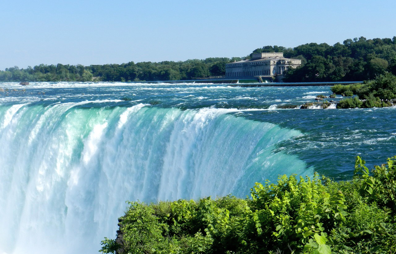 Ниагарский водопад с канадской стороны