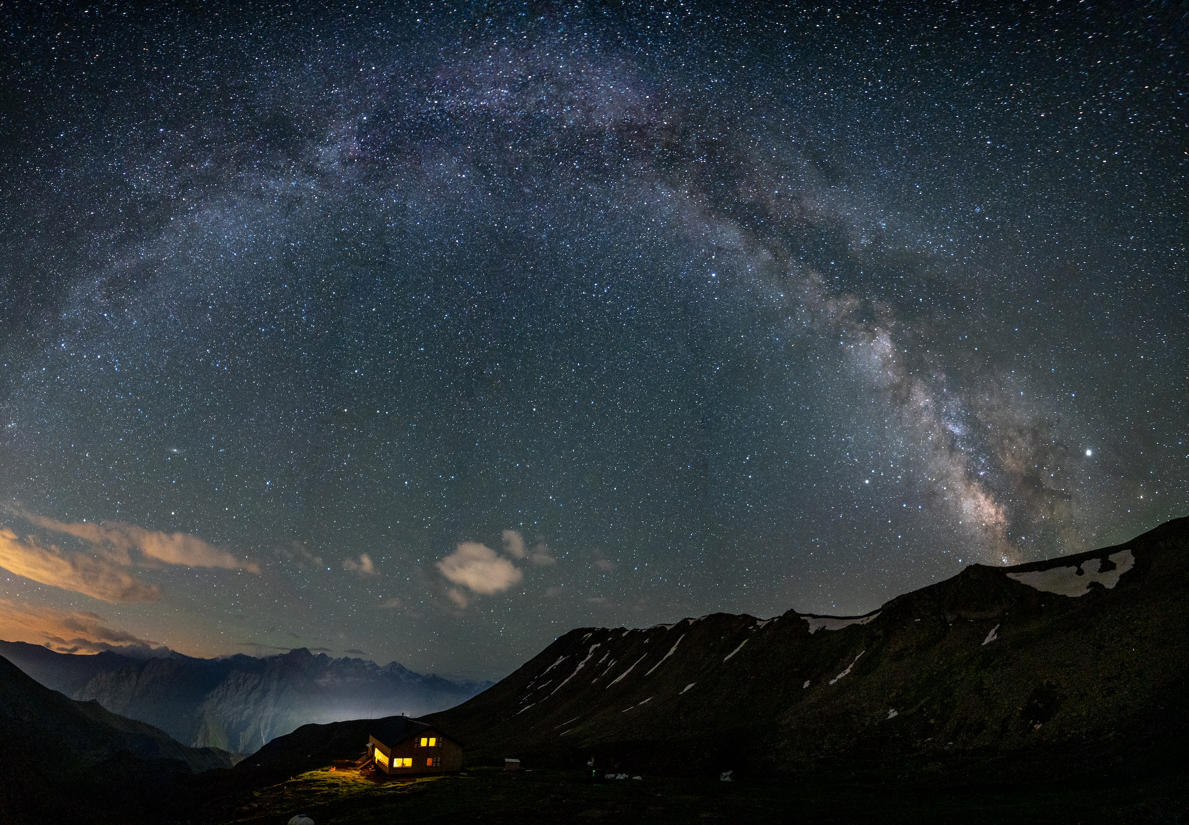 Галактика «Млечный путь» на высоте 3014 м. в горах Казбеги